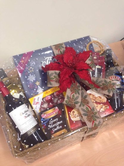 Win A Luxury Christmas Hamper!